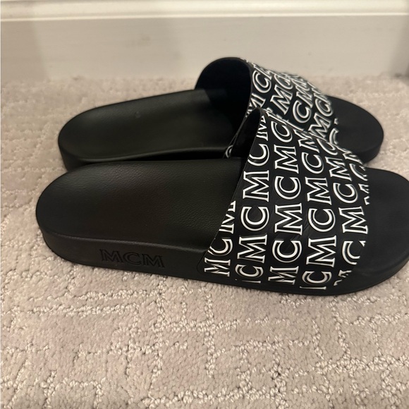 Women’s MCM Monogram Logo Slides, Black & White - Picture 2 of 5